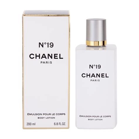 chanel 19 poudre tester|Chanel number 19 body lotion.